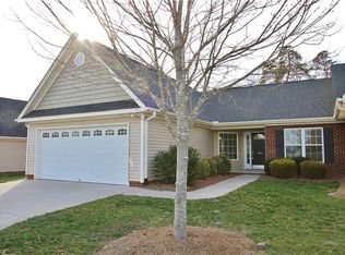 1624 Ridgestone Ln, Kernersville, NC 27284