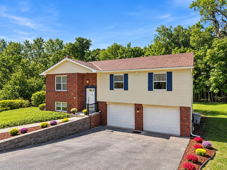 502 McElheny Rd