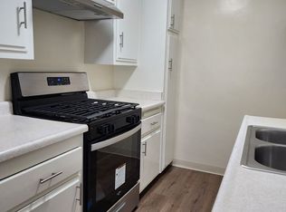 2461 Elm Ave APT 7, Long Beach, CA 90806