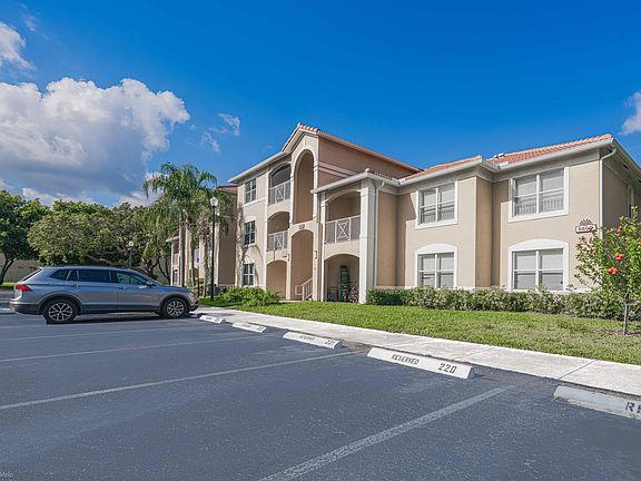 2nd image of 5600 NW 61st Street #1015