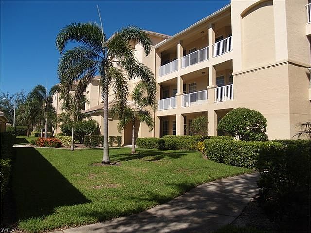 1st image of 8217 Parkstone Pl #1-305