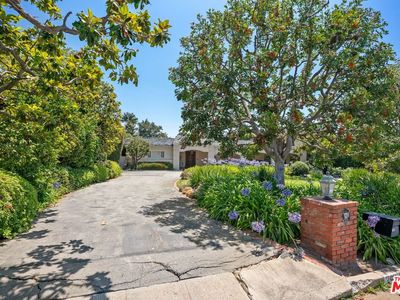 240 S Bristol Ave, Los Angeles, CA, 90049