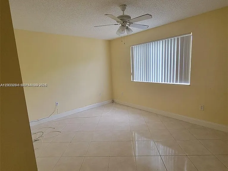 3204 Coral Lake Ln #3204 — Photo 8