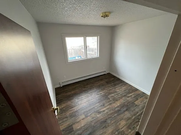 4414 E 6th Ave, Anchorage, AK 99508