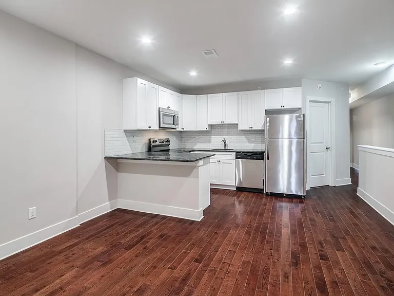 4508 Springfield Ave #3A — Photo 1