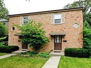 115 S Brainard St, Naperville, IL 60540