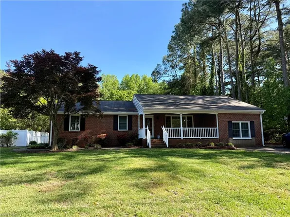 5025 Greenbrook Dr, Portsmouth, VA 23703