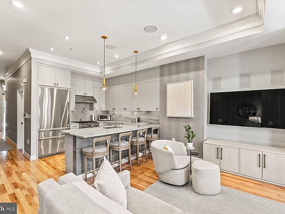 5th image of 1224 R St NW #2B