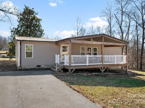 16 Pinnacle View Rd #3, Asheville, NC 28803