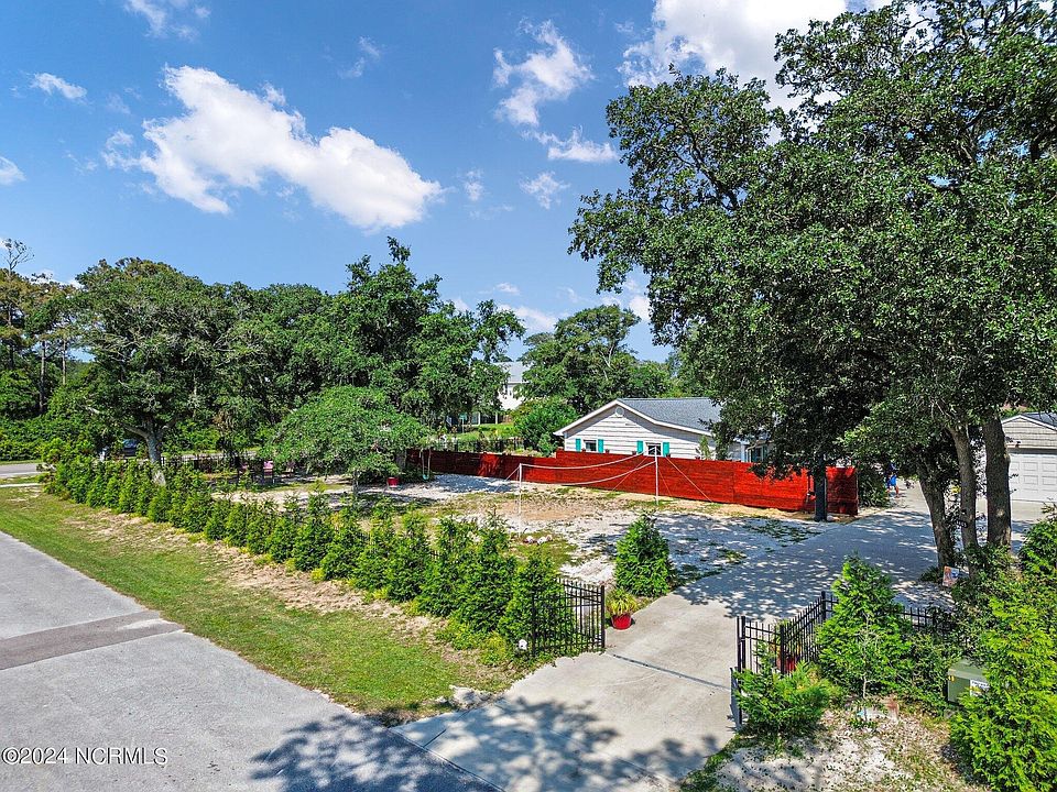 1st image of 4403 E Oak Island Drive LOT 1