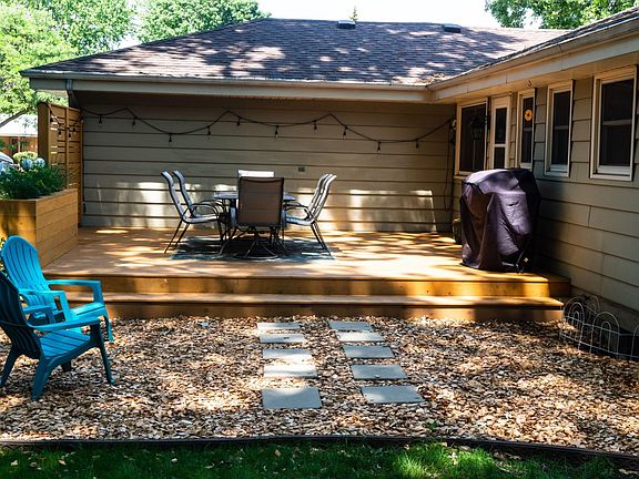 outdoor entertaining