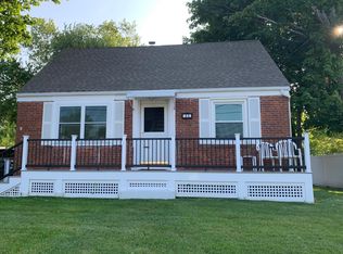 44 Round Hill Rd, Groton, CT 06340