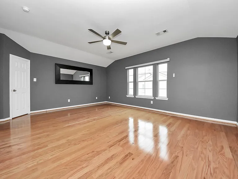 10062 Hillside Bayou Dr — Photo 6