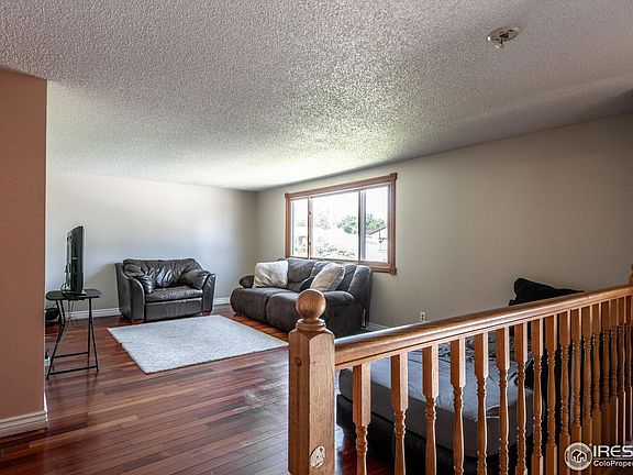 4th image of 2432 Greenland Dr