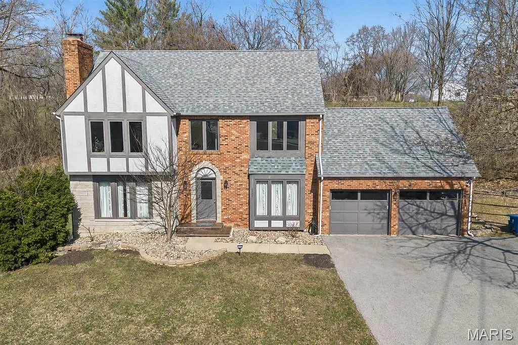 6589 Oak Hill Mnr photo 1