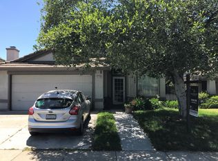 8218 Adelbert Way, Elk Grove, CA 95624