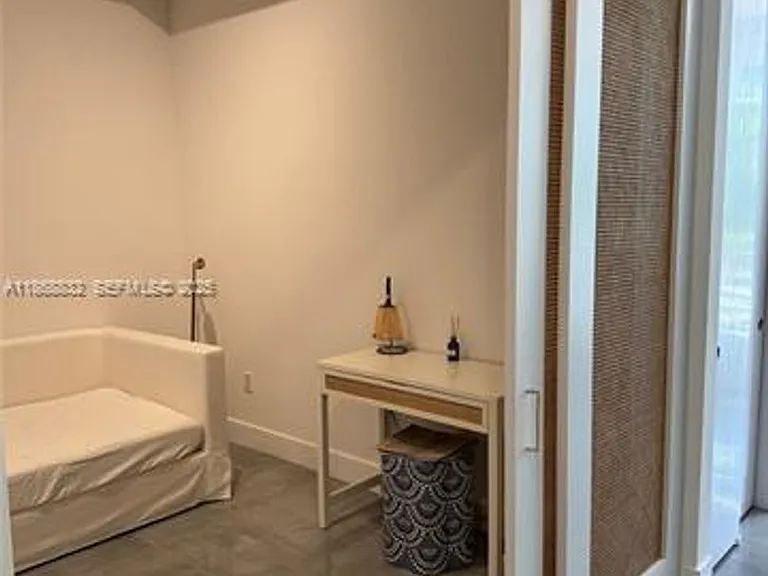 17550 Collins Ave #402 — Photo 8