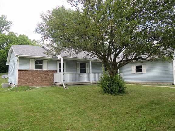 2nd image of 2615-2617 Woodmeadow Dr SE