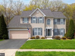 104 Glencoe Ct, Newark, DE 19702