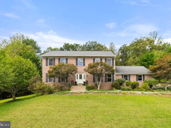 1372 Freeman Dr, Amissville, VA 20106