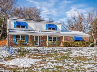 33 Hemlock Dr, Belleville, IL 62221