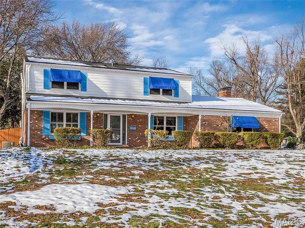 33 Hemlock Dr photo 1