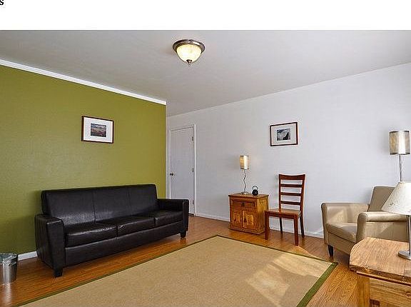 4th image of 2912 Swing Station Way