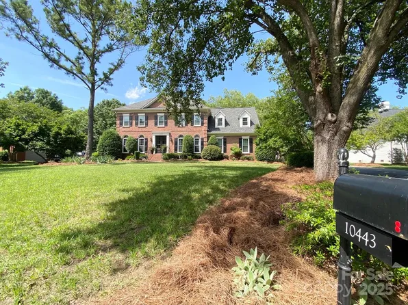 10443 Kenlauren Ter, Charlotte, NC 28210