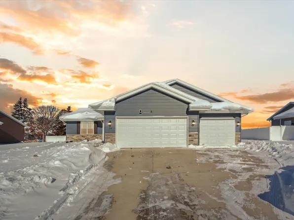 48 E Gailen Ln, Milton, WI 53563