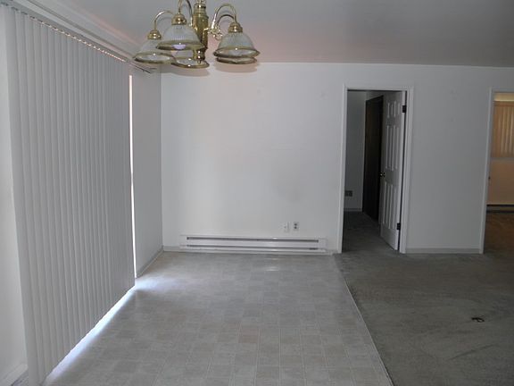 3rd image of 17824 38th Pl W