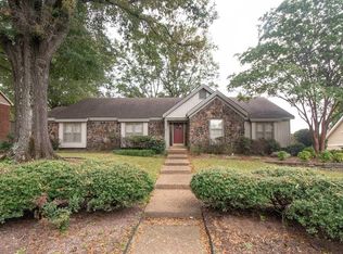 6699 Fossil Creek Rd, Memphis, TN 38120