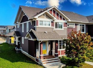 184 Desrochers Gate SW, Edmonton, AB T6W3H8