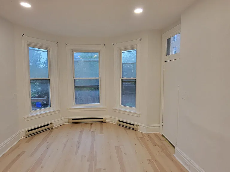 1528 N 2nd St #3 — Photo 5