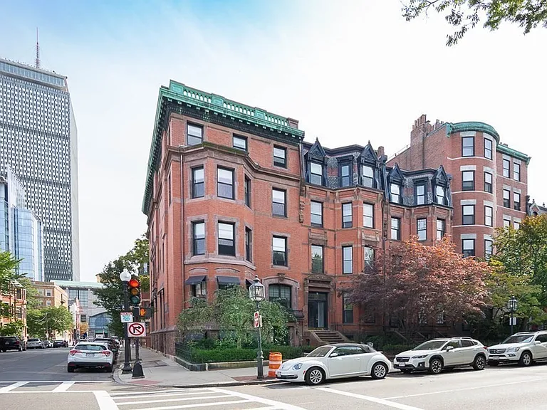 290 Commonwealth Ave #20 — Photo 1