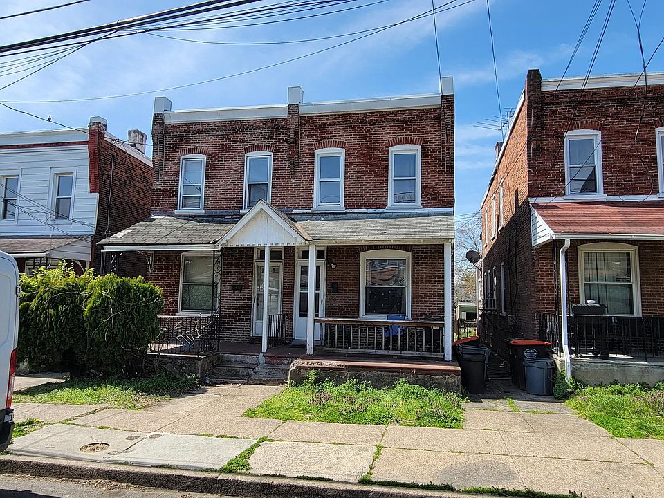2nd image of 734 Jeffrey St