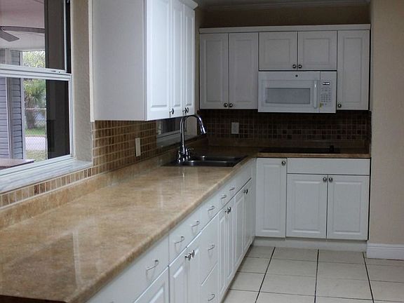 5th image of 342 W Alverdez Ave