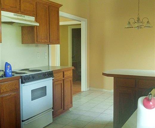 5th image of 10101 Chapel Hill Dr