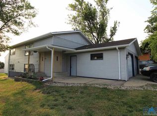 4600 S Louise Ave, Sioux Falls, SD 57106
