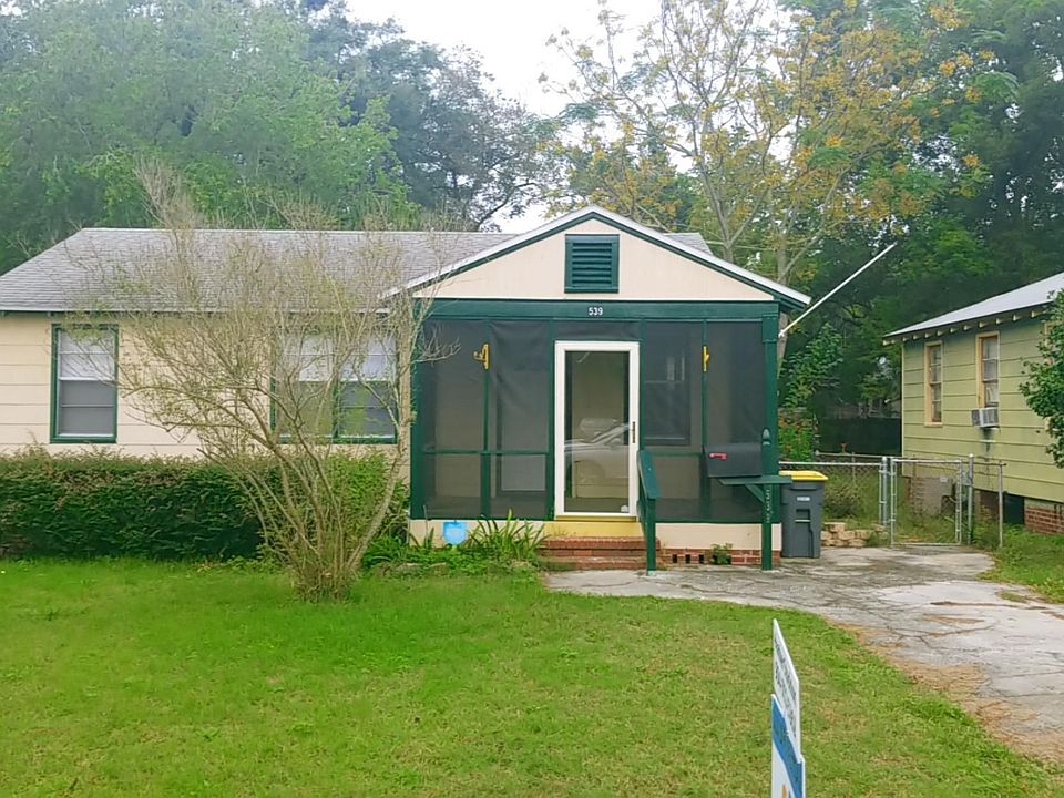 1st image of 539 W 66th St