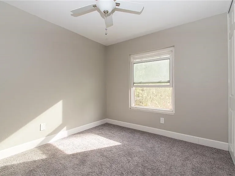 11441 Mount Johnson Ct — Photo 20