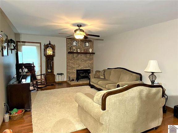 2nd image of 172 Summerfield Dr
