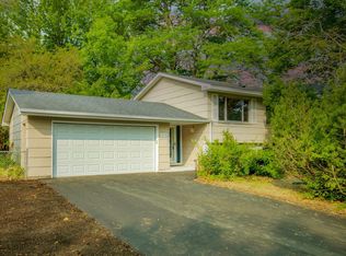 1778 Turquoise Trl, Eagan, MN 55122