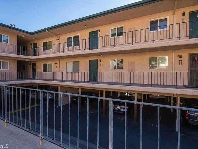 2940 N Verdugo Rd #321 — Photo 30