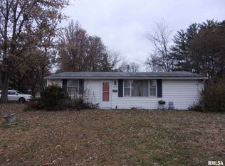 3216 Central Ave, Mount Vernon, IL 62864