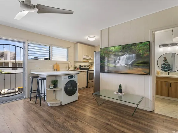 1707 Anapuni St APT 9, Honolulu, HI 96822