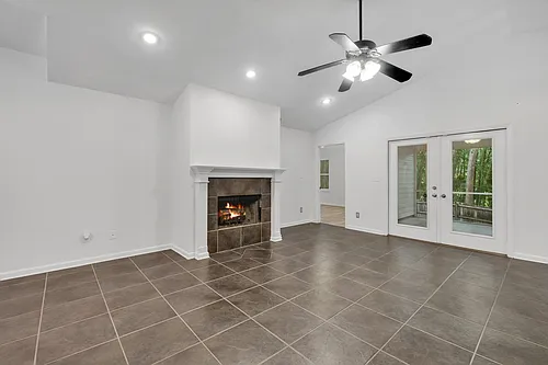 2922 Bay Shore Dr Photo 1