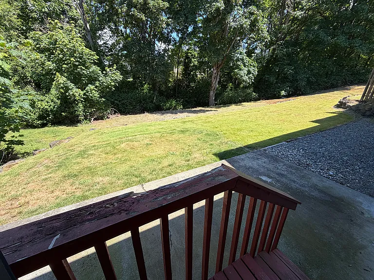 8605 22nd St W — Photo 16
