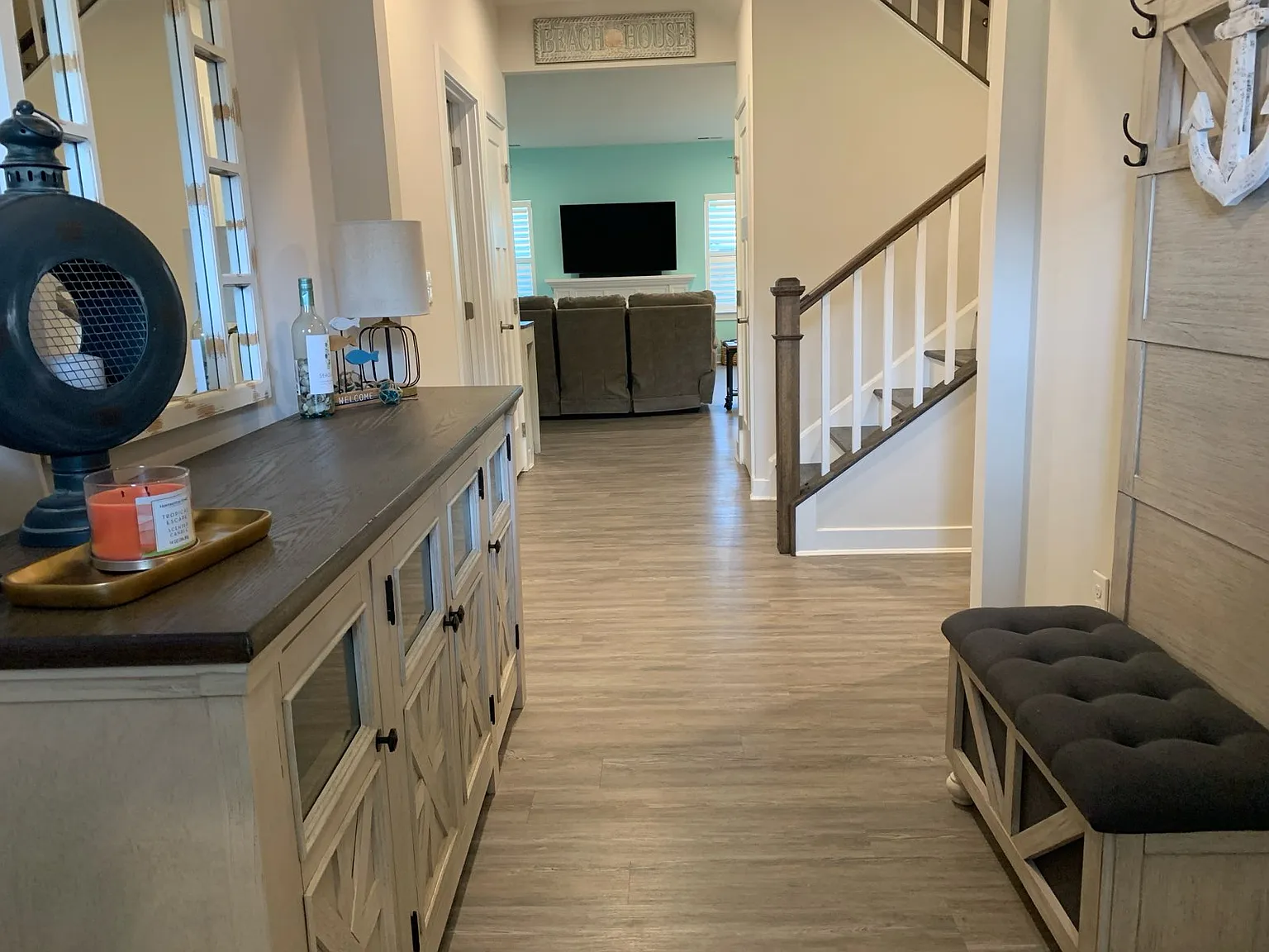 5 bed, 2512 sqft, $2,900 — Photo 4