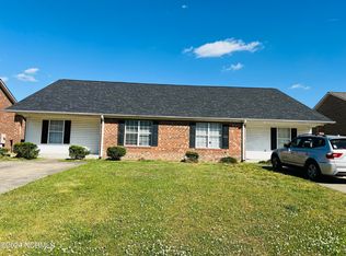 3221 Moseley Dr, Greenville, NC 27858