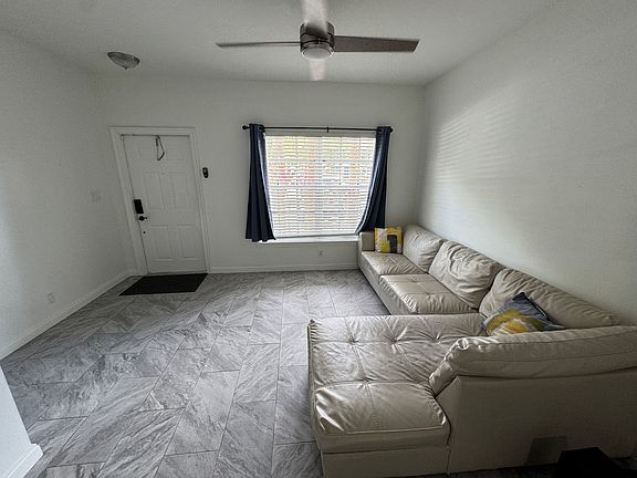 4th image of 3317 Cabaret Ln